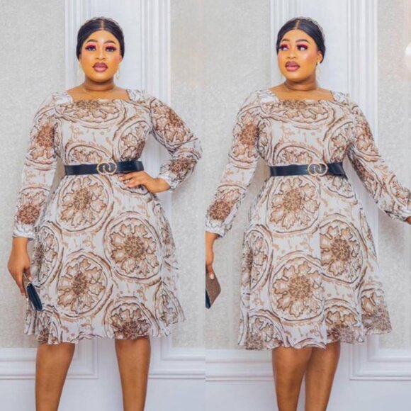 Elegant Floral Patterned Knee-Length Dress with Belt – Beige and Gold Ac… - Picture 1 of 1